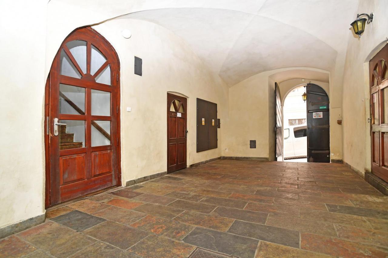 Lovely Little Cosy Apt In Prag Exteriör bild